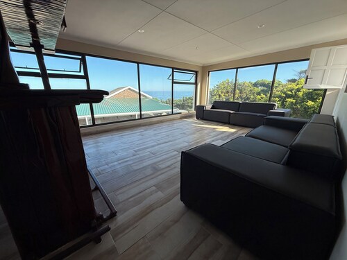 Superb 3-bedroom house in quaint Winterstrand for relaxing stays