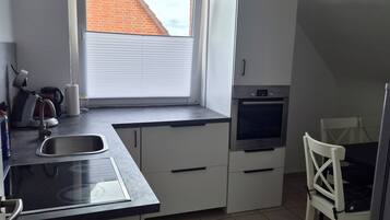 Oven, stovetop