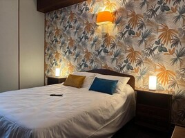 Habitación doble | Tabla de planchar con plancha y wifi gratis