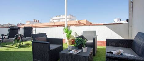 Penthouse | Terrace/patio