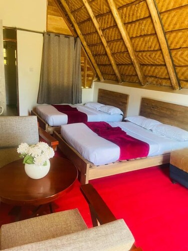 Bugoma Palms Resort Beach and Hotel