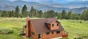 Mountain-View 3BR w/ Fireplace, Games, & Grill