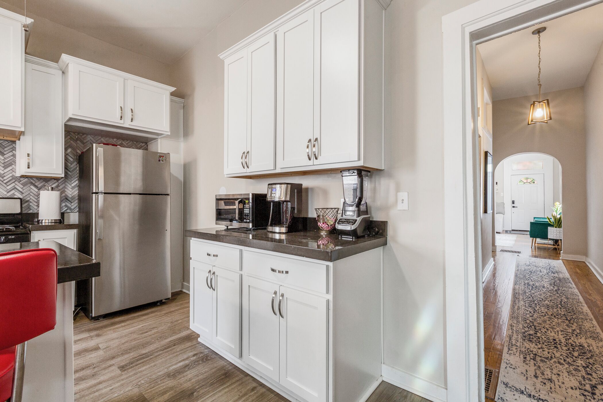 Mikrowelle, Ofen, Herdplatte, Geschirrspüler