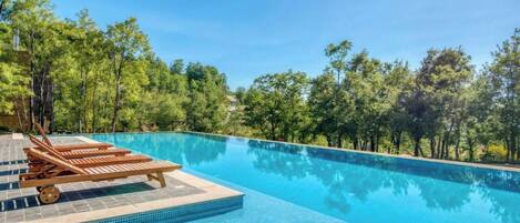 Seasonal outdoor pool