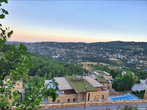 Front of property - Redrock 1 br chalet  faqra . Faraya (Bqaatouta)