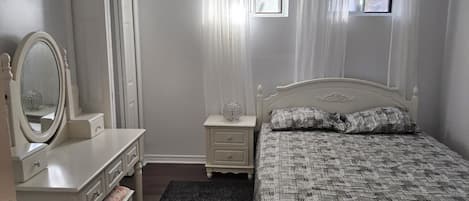 1 bedroom, iron/ironing board, free WiFi, bed sheets