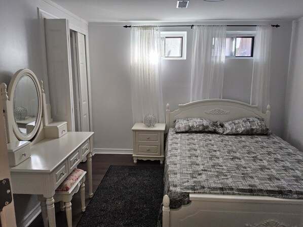 1 bedroom, iron/ironing board, free WiFi, bed sheets