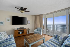Living area - Oceanfront Paradise – Wake Up to Waves & Endless Views (Panama City Beach)