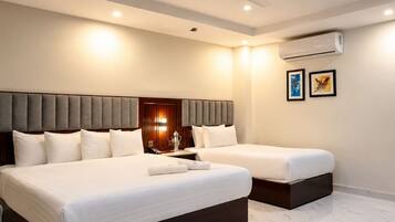 Premium Suite, City View