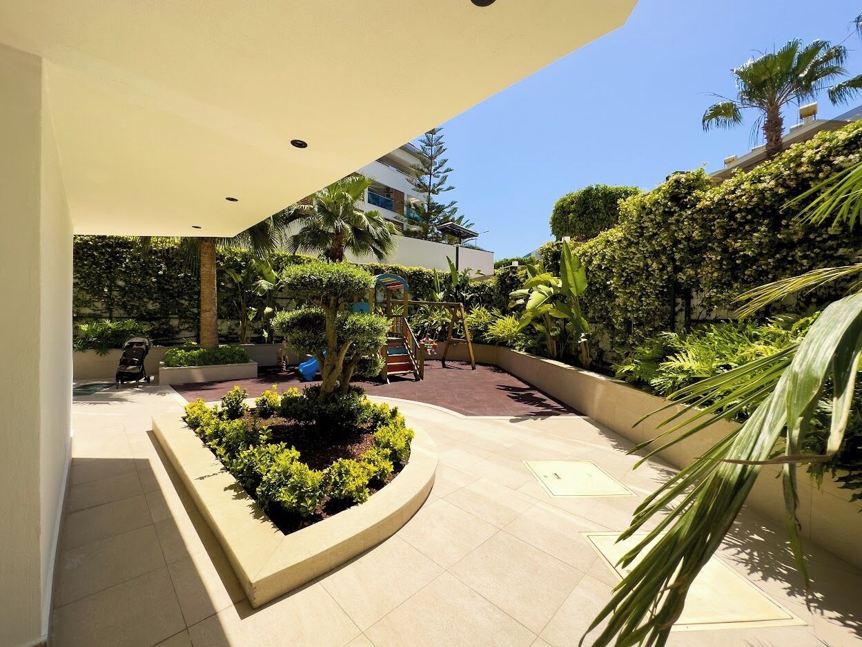 المنطقة المحيطة بالمنشأة