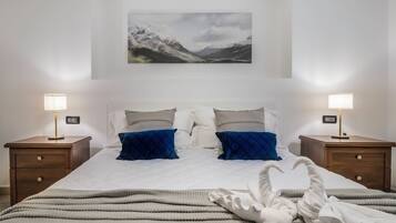 Fer et planche à repasser, Wi-Fi, draps fournis