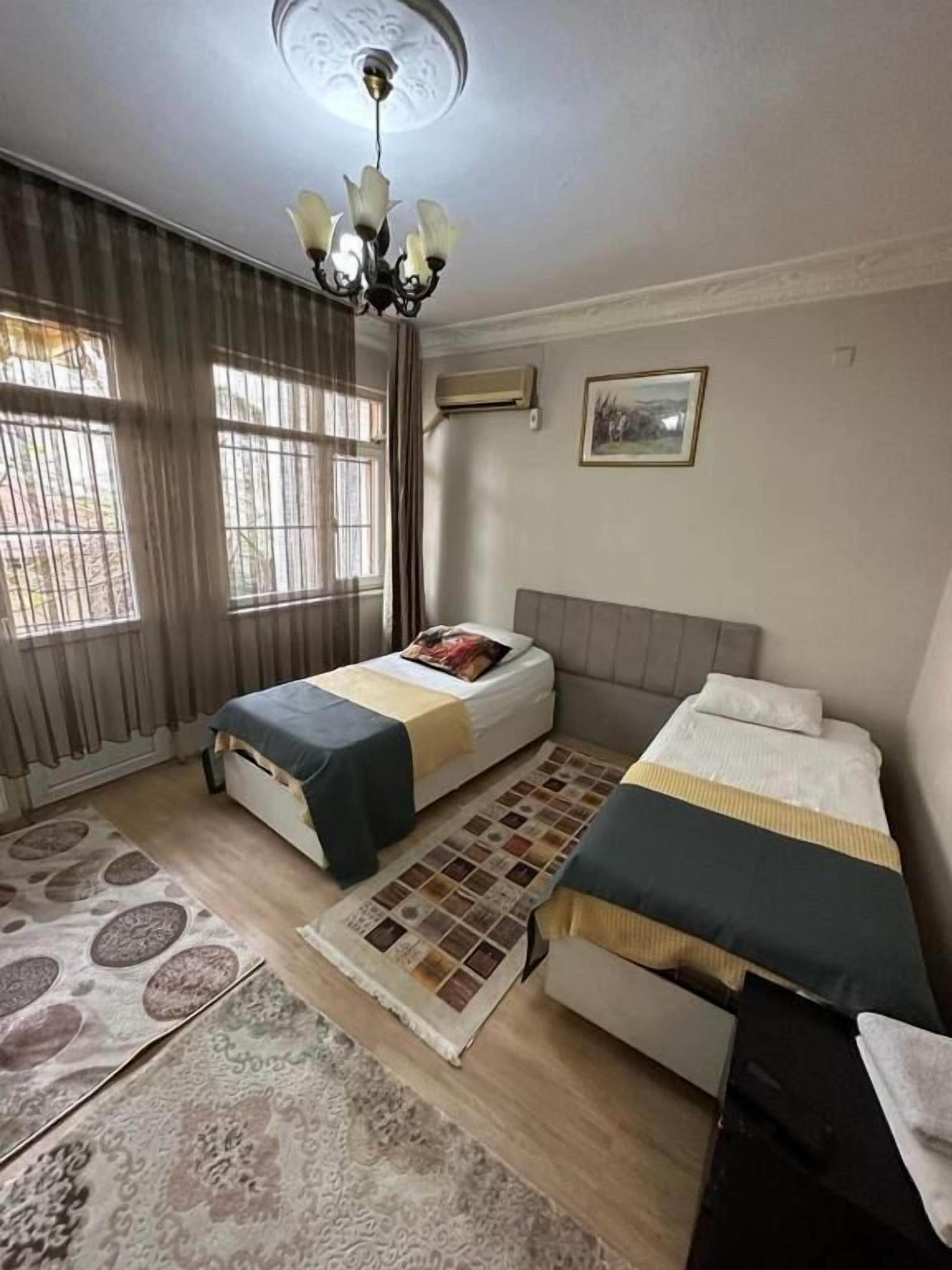 Departamento Deluxe, balcón, vista a la ciudad | Tabla de planchar con plancha y wifi gratis 