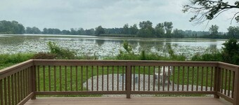 Beautiful Waterfront Ranch
