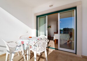 Outdoor dining - Apartamento Baleeira Sol 1 (Albufeira)