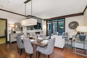 Dining - Two-Bedroom · 2 Bath · Ground-Floor · Sleeps 6 (Truckee)