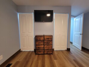 Interior - 2 Bedroom Apartment inside Barn in Wilmington, Ohio (Wilmington)