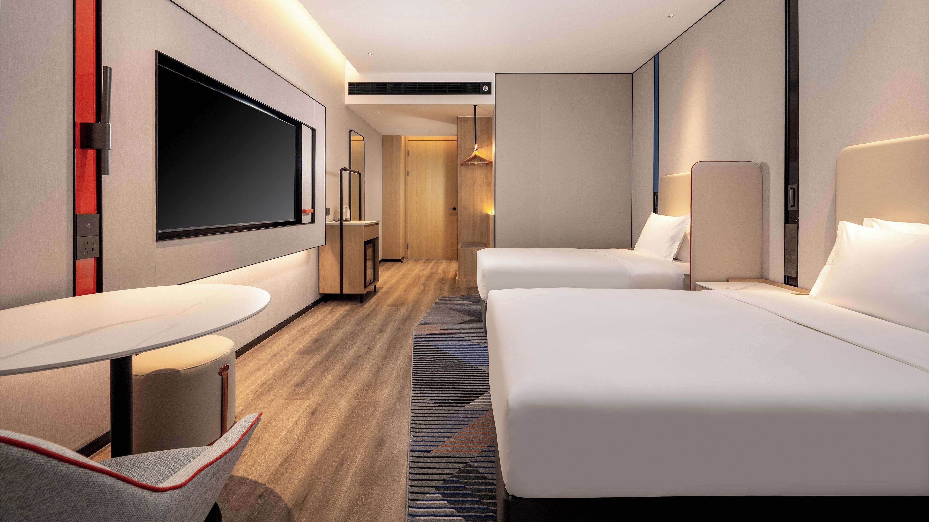 Standard Room, 2 Double Beds, City View | Bed sheets