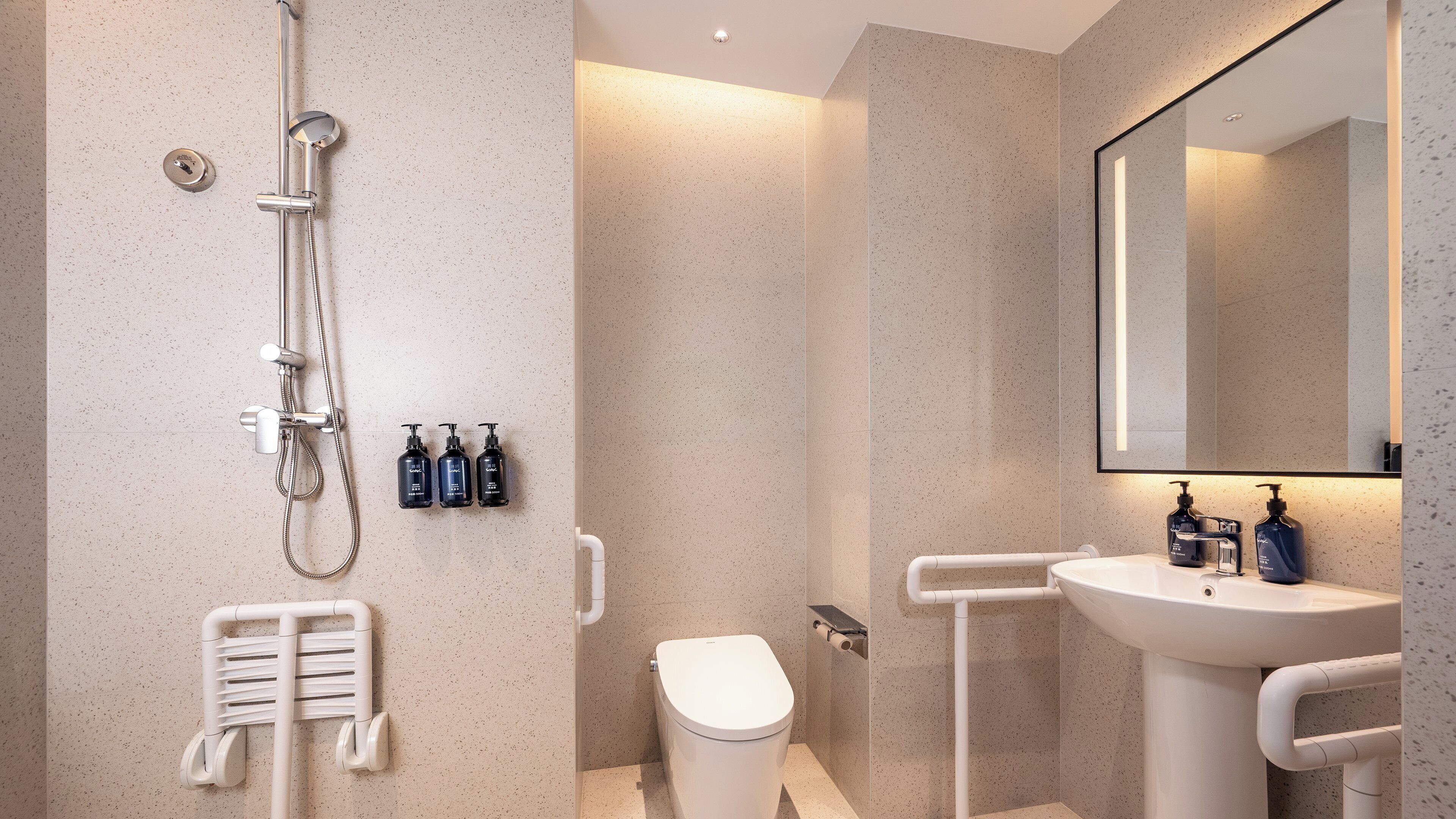 Quarto standard, 1 cama King, acessível | Roupa de cama