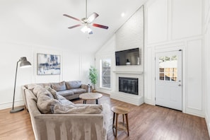 TV, fireplace, offices