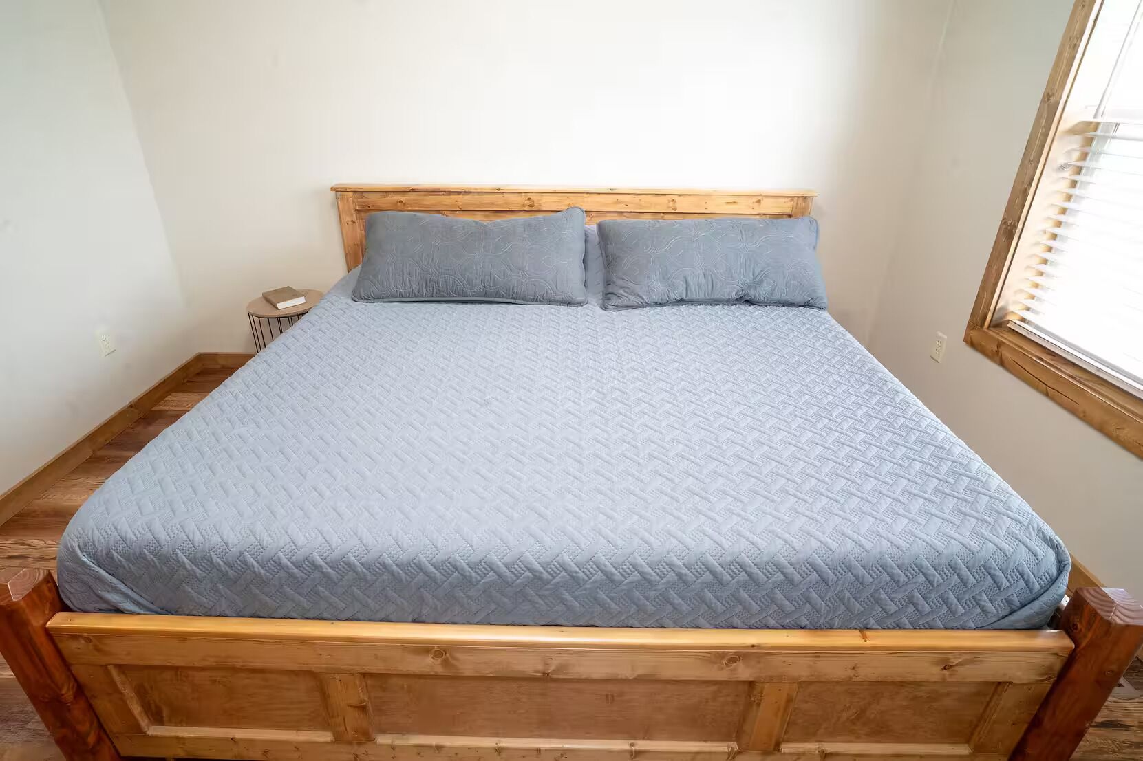 2 chambres, draps fournis