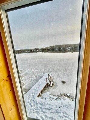 Interior - Muskoka Retreat on Bay Lake (Perry)