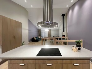 Casa, 3 habitaciones, balcón | Sala de estar