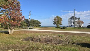 Property grounds - 3BR 2BA Waterview Core Sound Boating (Davis)