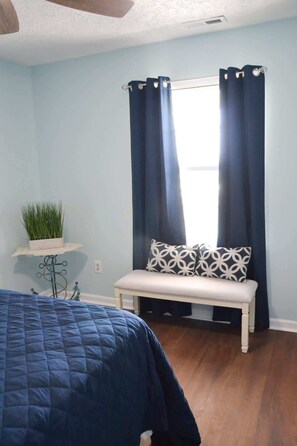 3 bedrooms, iron/ironing board, travel cot, WiFi