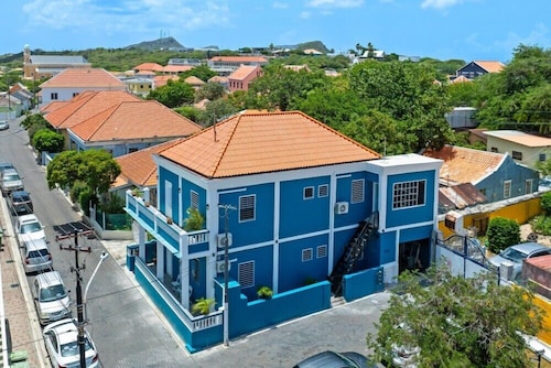 Breezy Azul Getaway Otrobanda 