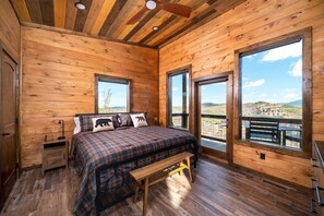 4 habitaciones, tabla de planchar con plancha y wifi gratis 