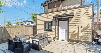 Chic 1BR Laneway House in South Vancouver