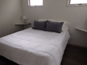 Room - Deluxe Cabin G at Elk Creek Escape (Hillsgrove)