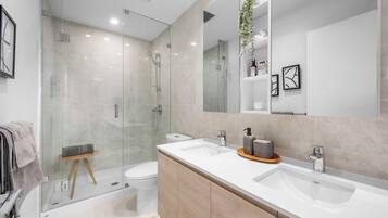 Shower, towels, soap