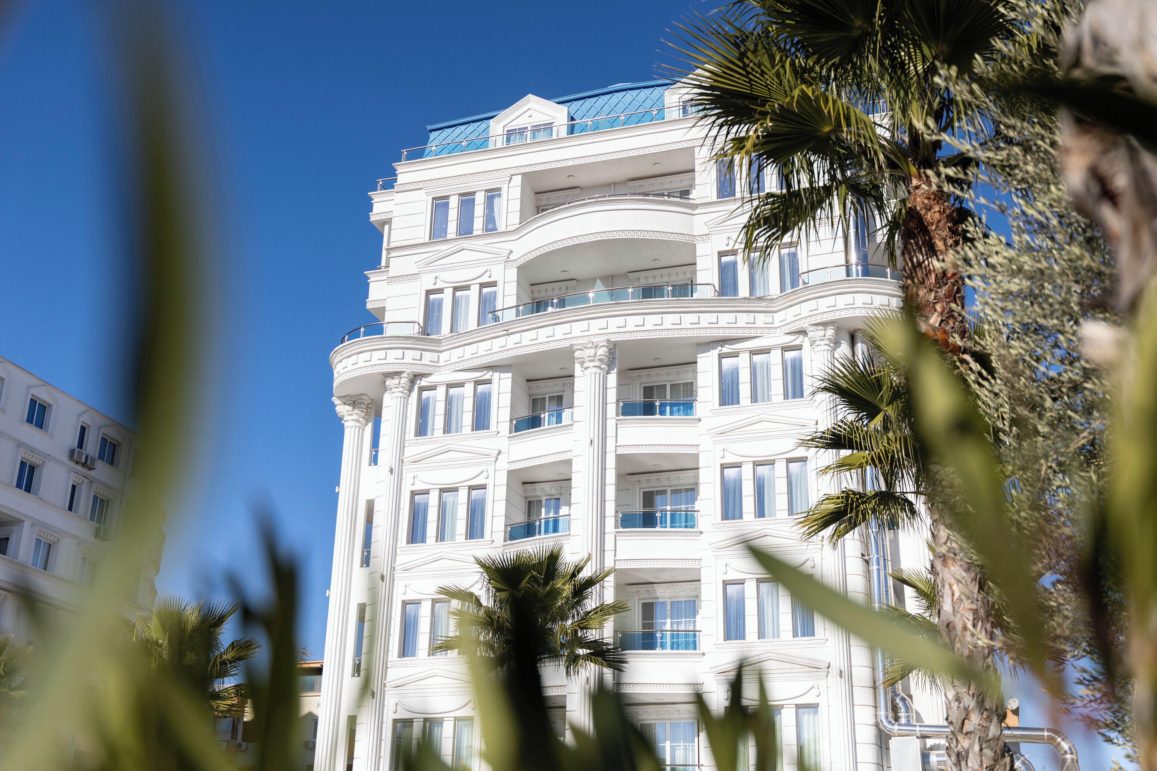 المنشأة من الخارج