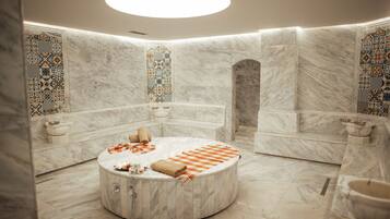 Sauna, baño de vapor, baño turco o hammam y tratamientos corporales