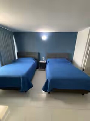 Iron/ironing board, Internet, bed sheets - Luxury Villa in Cancun - 4 Bedrooms & 4 Full Bathrooms (Cancún)