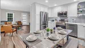 Interior - Dilworth Retreat | Walk to Shops/Restaurants (Charlotte)