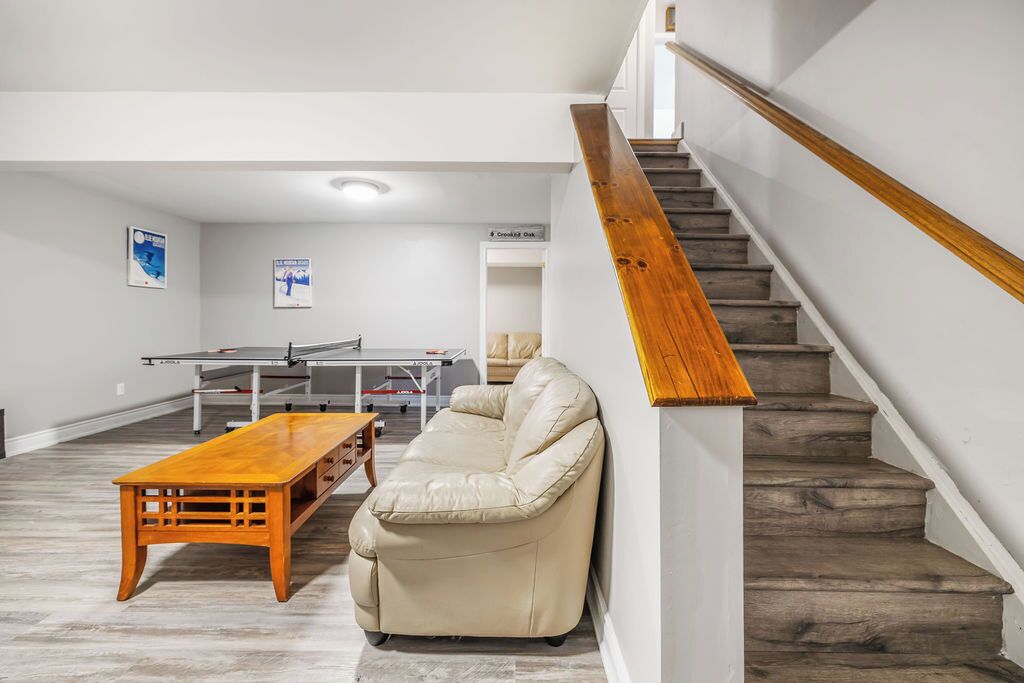 Liisa's Lodge (Pet Friendly) | Living area