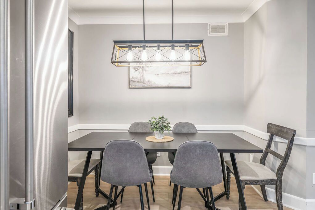 Liisa's Lodge (Pet Friendly) | In-room dining