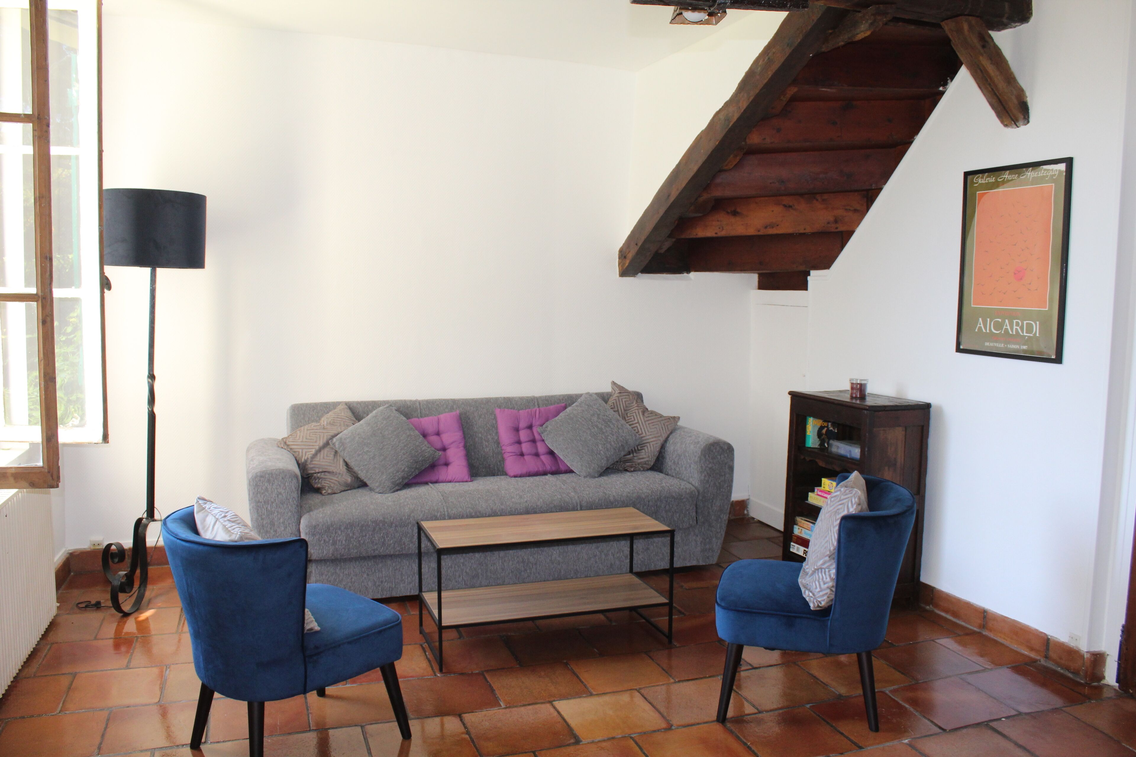 Villa Avec Large Jardin Près Des Commerces Et 15 Minutes De Marche De La Plage. - Deauville