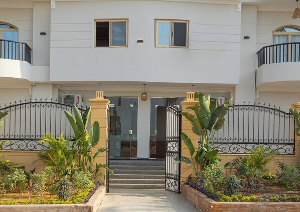 Bagian depan properti