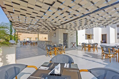 Seven Stays New Cairo