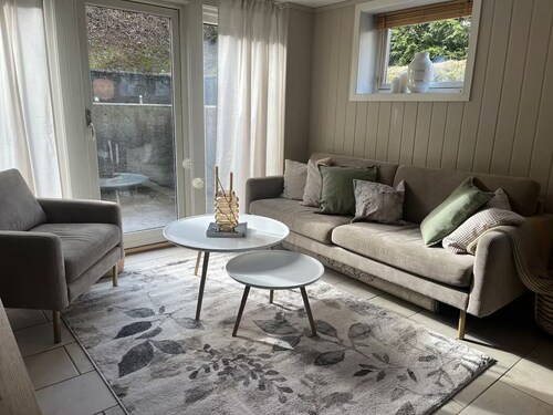 Basement Apartment Close to Oslo & Sandvika and DNV ✨ Free Parking 