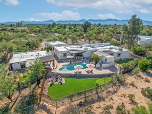 Exterior - Casas Adobes Dream Property! Amenities galore! (Tucson)
