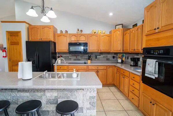 Private kitchen - COUNTRY COTTAGE - 16 (Attica)