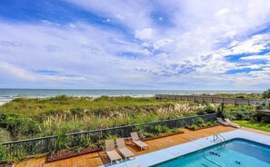 Outdoor pool - Newly updated 1st FL direct OCEANFRONT 2 bed/2 bath condo in North Myrtle Beach (North Myrtle Beach)
