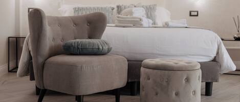 In-room safe, iron/ironing board, free WiFi, bed sheets