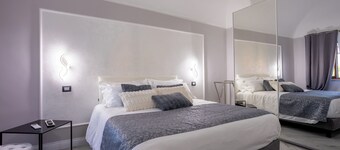 Entire floor: 8 beds