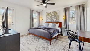 3 Schlafzimmer, Bügeleisen/Bügelbrett, Internetzugang, Bettwäsche
