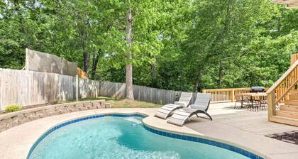 Modern Boho Duplex with Private Pool and Access to World-Class Bike Trails